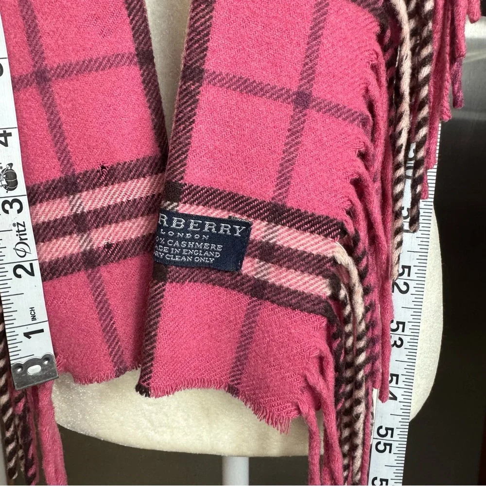 Burberry 100% cashmere authentic happy double fringe hot pink plaid scarf vintag